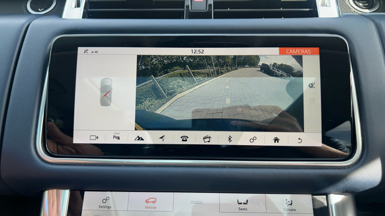 Land Rover Range Rover Sport 2.0 P400e HSE Dynamic 5dr Auto Estate